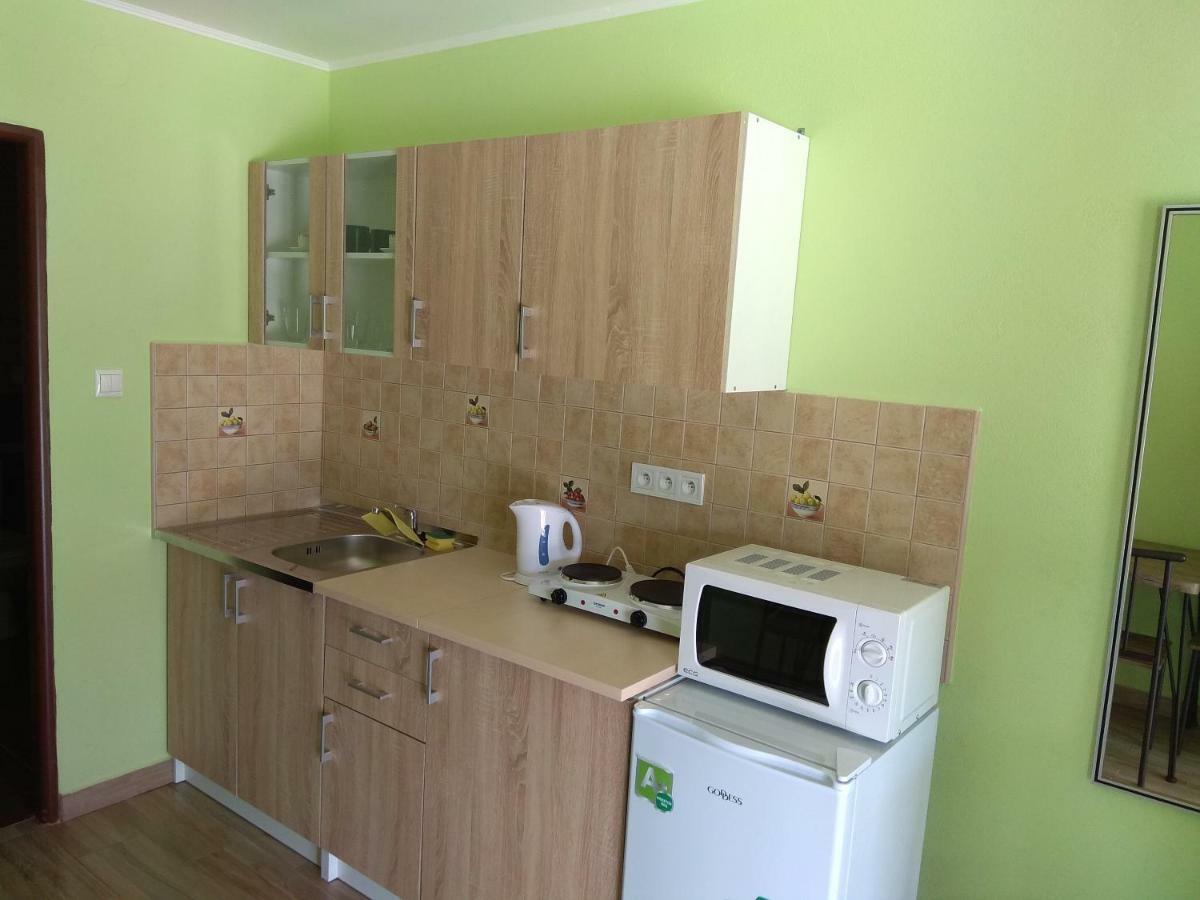 La Familia Apartment Sturovo Exterior photo
